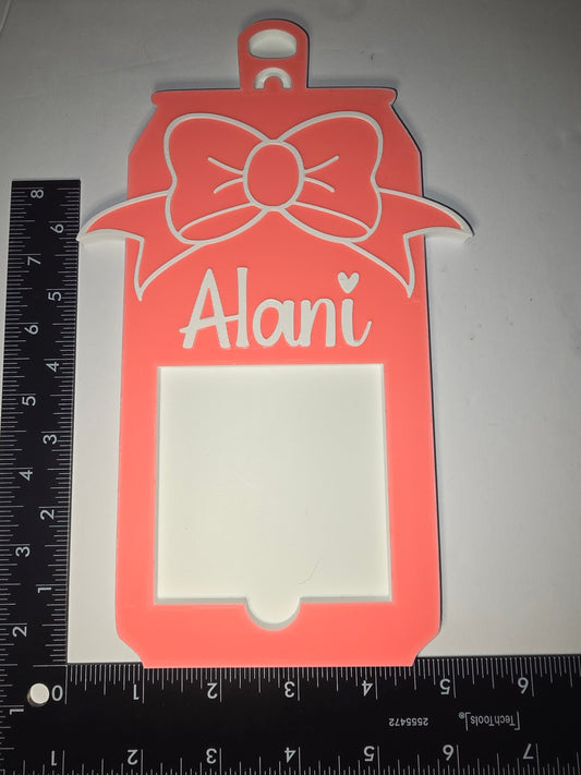 Alani post note holder