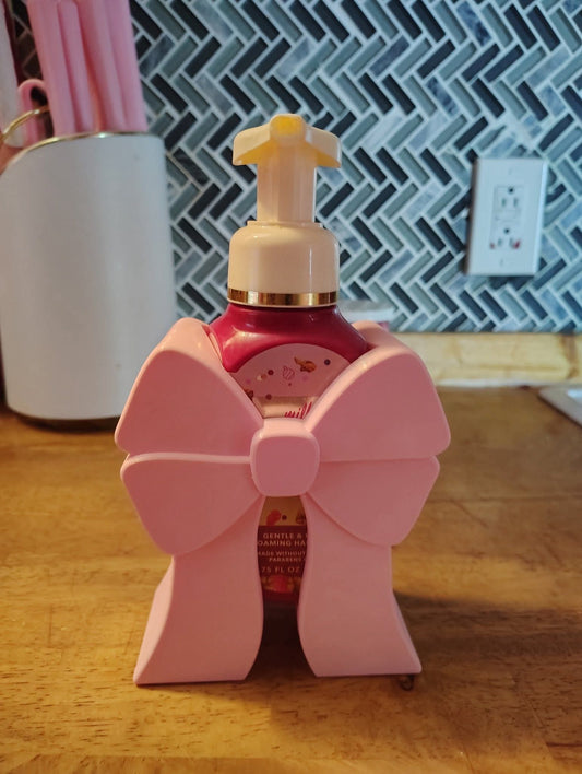 Bow B&BW Soap Holder