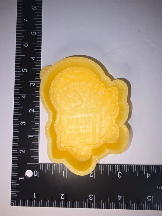 Alein reading silicone freshie mold