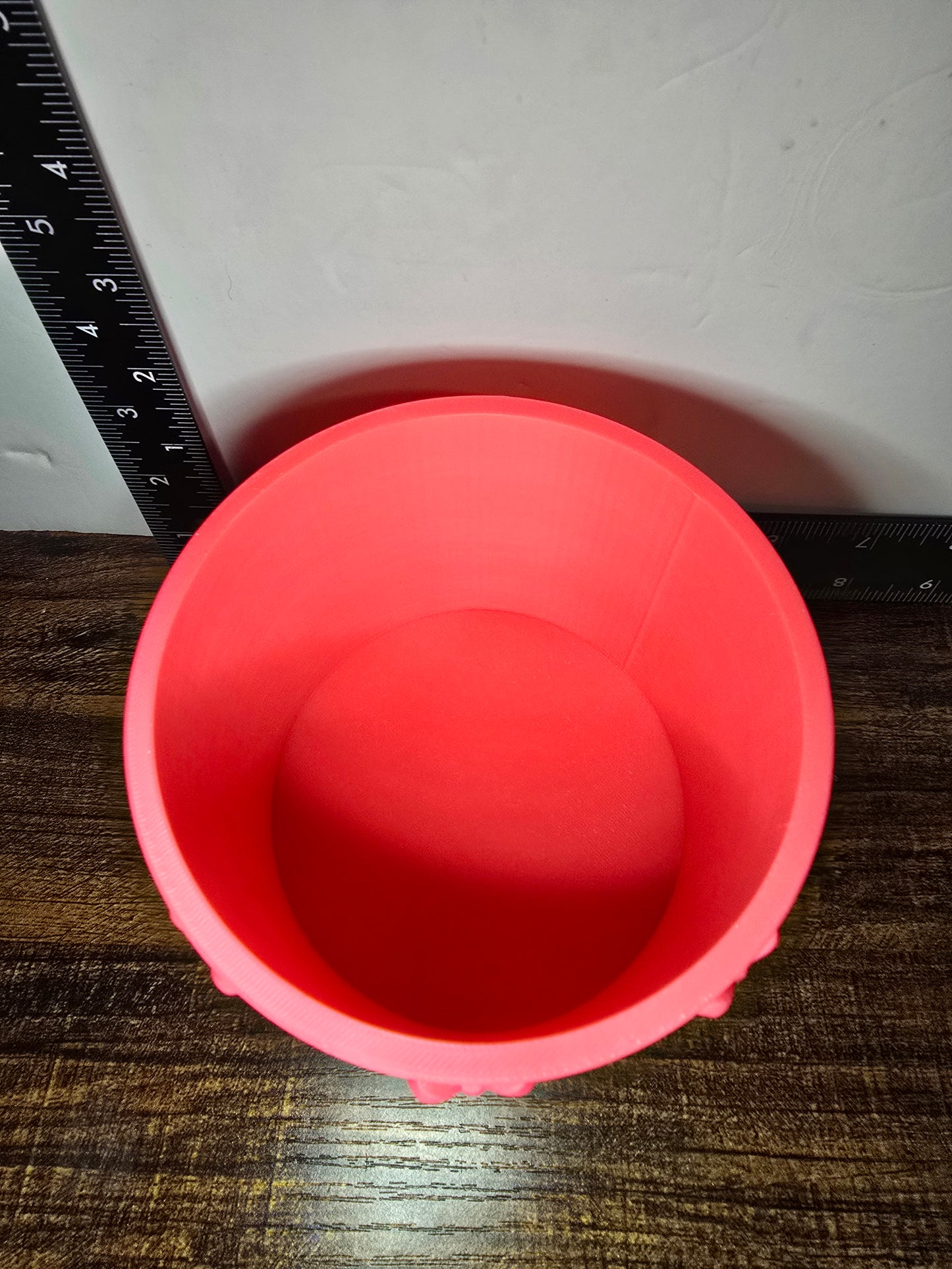 Bow storage container